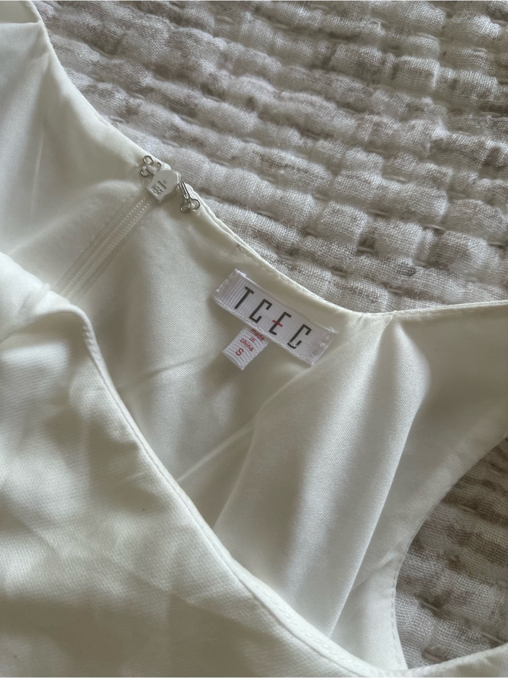 TCEC Dress - Picture 6 of 7